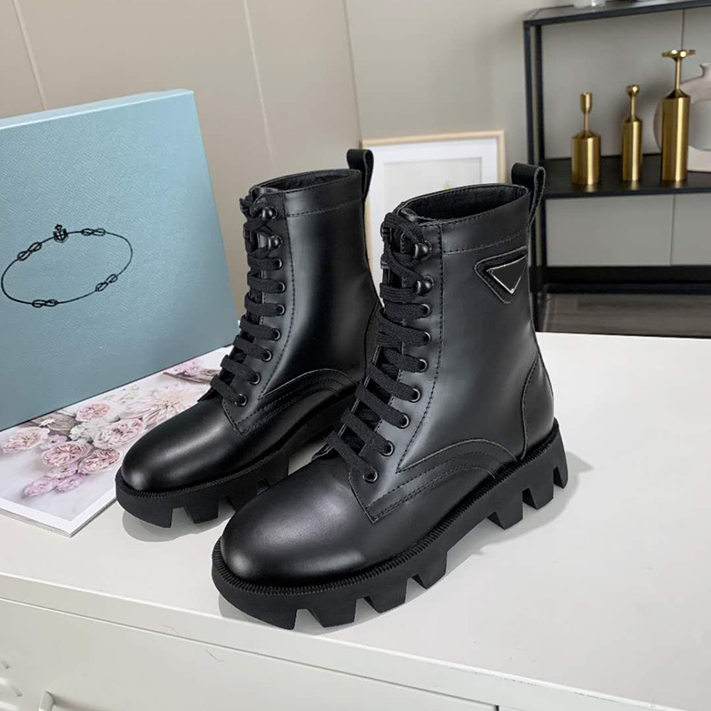 2021 Womens Brushed Leather Laced Booties Triple Black Brown Women Fashion Ankle Platform Boots Lady Winter Snow Martin Boot
2021 Womens Brushed Leather Laced Booties Triple Black Brown Women Fashion Ankle Platform Boots Lady Winter Snow Martin Boot