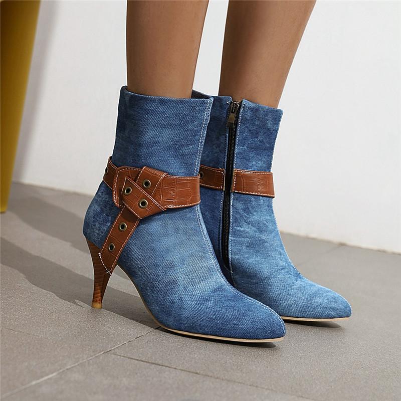 YMECHIC 2020 Autumn Stiletto High Heels Ankle Boots for Women Plaid Black Blue Denim Buckle Strap Plus Size Ladies Shoes Bootie
YMECHIC 2020 Autumn Stiletto High Heels Ankle Boots for Women Plaid Black Blue Denim Buckle Strap Plus Size Ladies Shoes Bootie