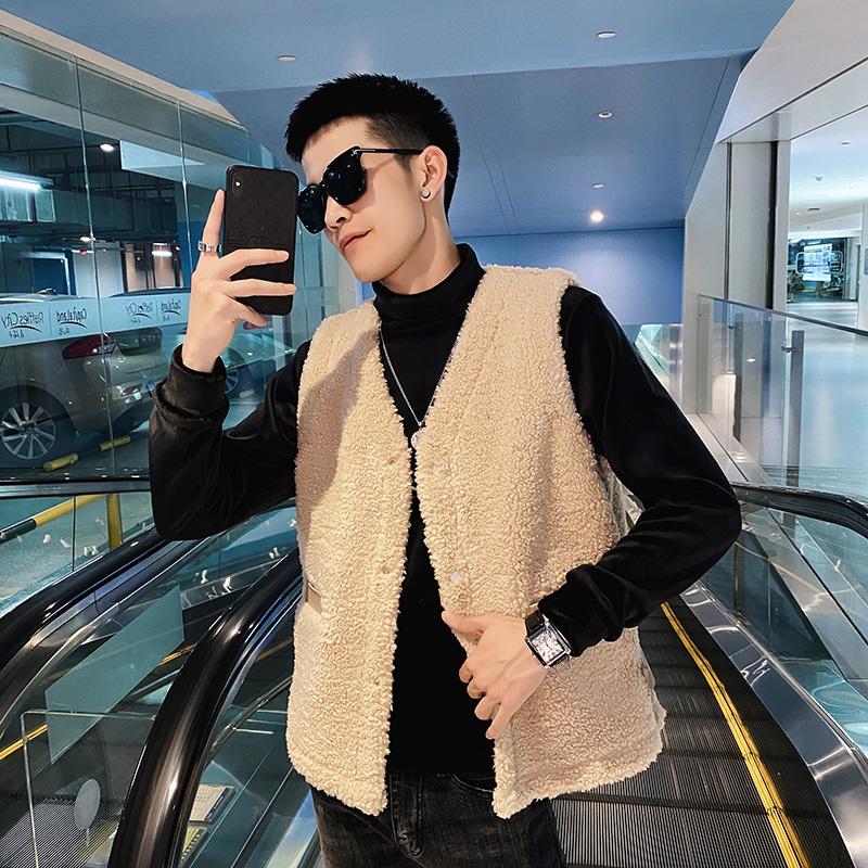 Sleeveless Fleece Vest Autumn Thicken Cotton Japanese Winter Vest Fashion Warming Jaqueta Masculina Men Clothing DE50MBX, Khaki
Sleeveless Fleece Vest Autumn Thicken Cotton Japanese Winter Vest Fashion Warming Jaqueta Masculina Men Clothing DE50MBX, Khaki