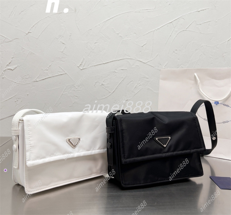 2020 men and women shoulder bags designers messenger bag famous trip bags briefcase cross bodybag good quality School Bags Hobo purse, High-quality
2020 men and women shoulder bags designers messenger bag famous trip bags briefcase cross bodybag good quality School Bags Hobo purse, High-quality