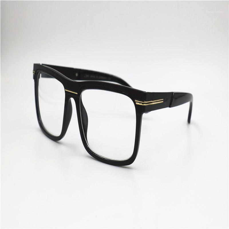 Square Sunglasses Men Design Couple Lady Celebrity Flat Hot Women Sun Glasses Super Star Cool Eyewear1
Square Sunglasses Men Design Couple Lady Celebrity Flat Hot Women Sun Glasses Super Star Cool Eyewear1