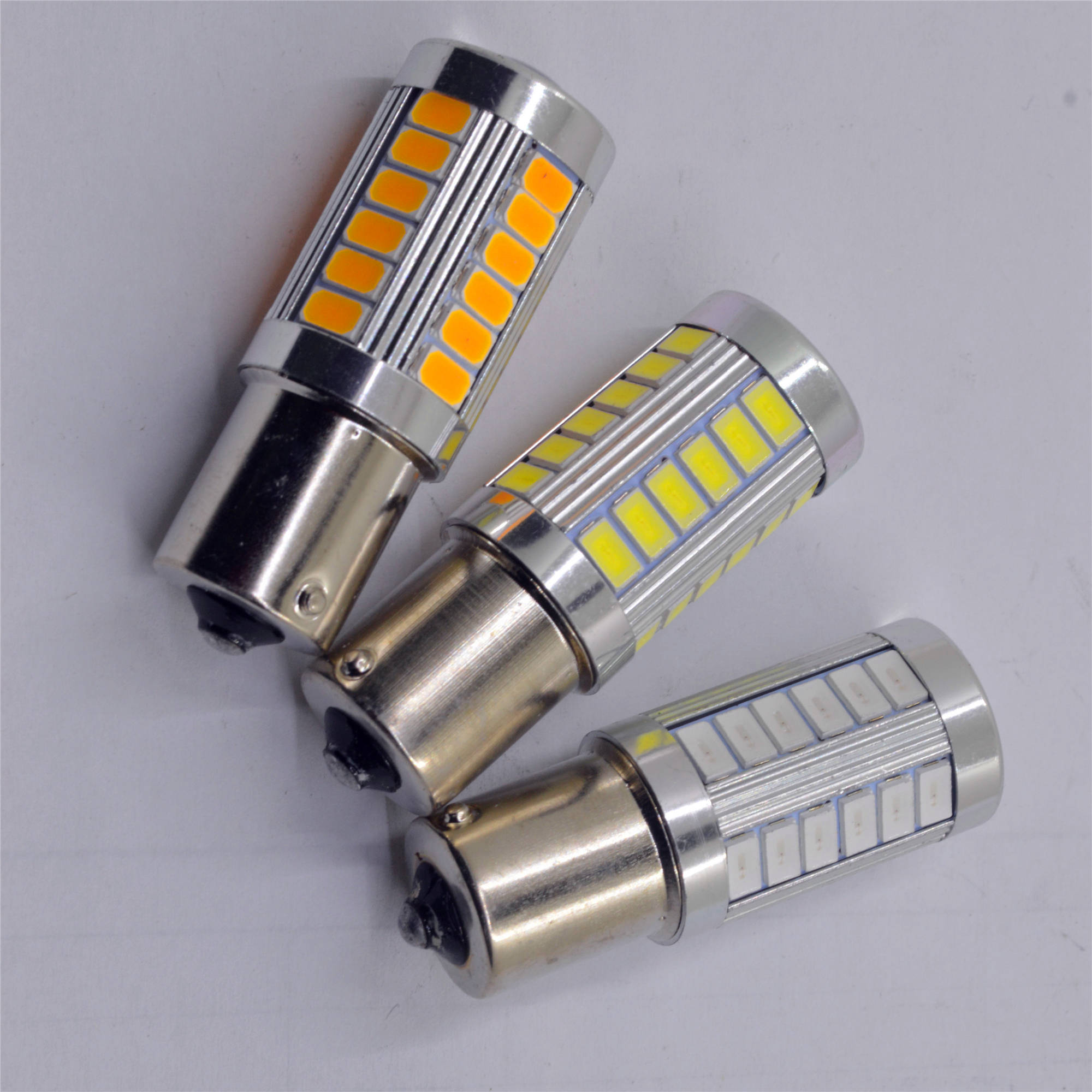 Yemoto motorcycle refitted led turn signal, 12V high brightness turn signal, electric scooter turn signal universal
Yemoto motorcycle refitted led turn signal, 12V high brightness turn signal, electric scooter turn signal universal