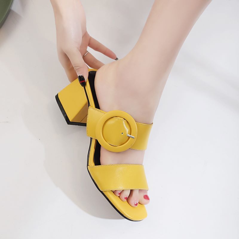 2021 New Size 34-44 High Heels From Sandals Women Chinese Genuine Shoes Fixed Ladies 174I, White
2021 New Size 34-44 High Heels From Sandals Women Chinese Genuine Shoes Fixed Ladies 174I, White
