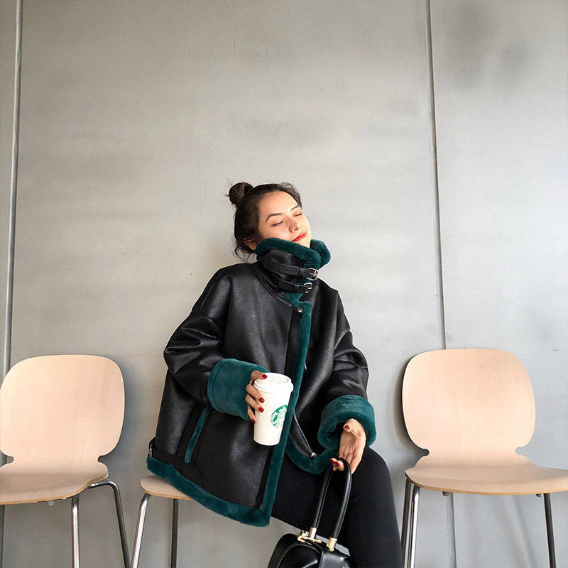 Winter Bomber Jacket Women New Stitched Lamb Fur Motorcycle Overcoats Fashion Outerwear Women Leather Jacket Winter Coats 201020