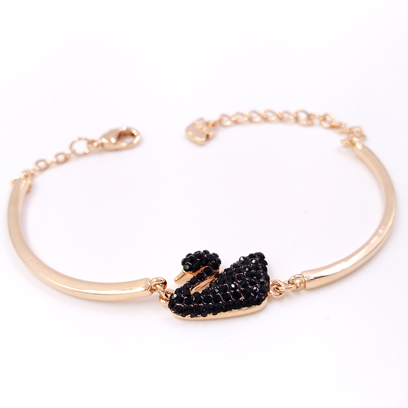 Classic Designer Charms Bracelets jewelry rose gold swan diamond bangle fashion Jewelrys Sworovski Luxury design bracelet for women birthday, Silver
Classic Designer Charms Bracelets jewelry rose gold swan diamond bangle fashion Jewelrys Sworovski Luxury design bracelet for women birthday, Silver