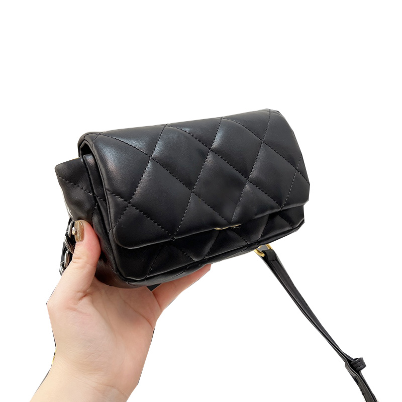 Womens Luxury Designer Bags Calfskin Genuine Leather Turn Lock Classic Mini Flap Quilted Leather Chain Strap Crossbody Shoulder Vanity Cosmetic Handbags 17CM, Box
Womens Luxury Designer Bags Calfskin Genuine Leather Turn Lock Classic Mini Flap Quilted Leather Chain Strap Crossbody Shoulder Vanity Cosmetic Handbags 17CM, Box
