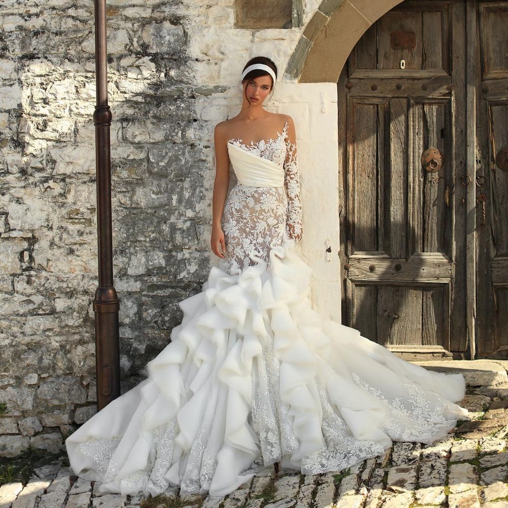 Lace Mermaid Designer Wedding Dresses One Shoulder Neck Long Sleeve Bridal Gowns Ruffled Sweep Train Tulle Robe De Marie