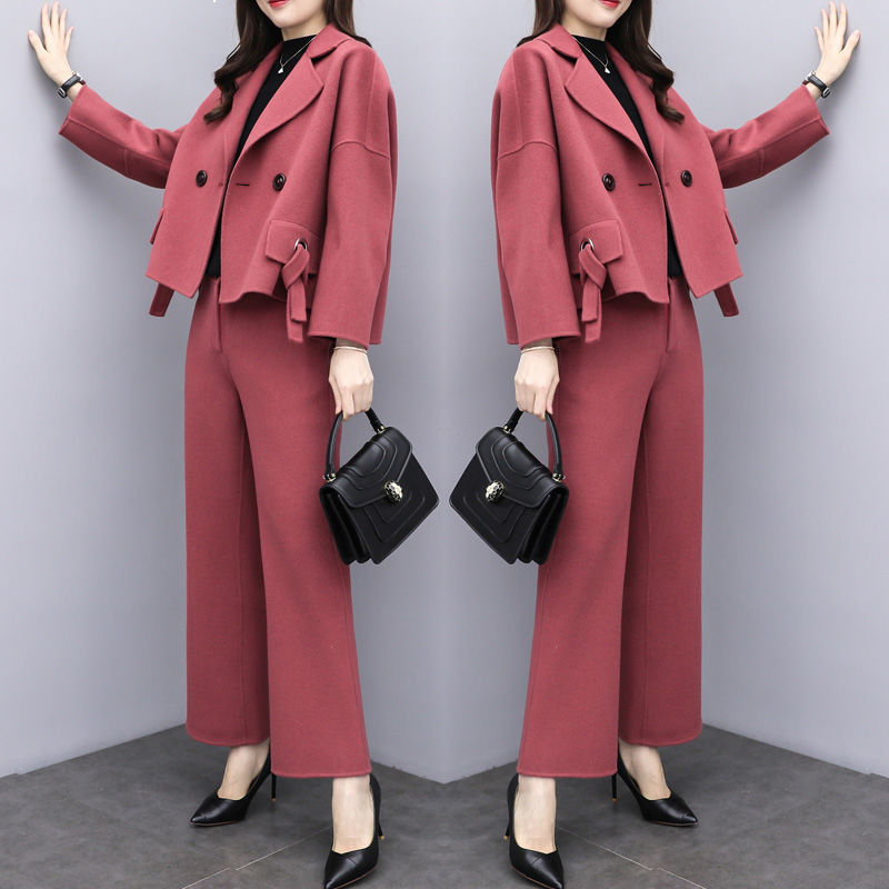 two 2021 New pieces of wool women's clothing short coat and loose pants elegant suit red brick black sets y490 8M4I, Zhuang hong
two 2021 New pieces of wool women's clothing short coat and loose pants elegant suit red brick black sets y490 8M4I, Zhuang hong