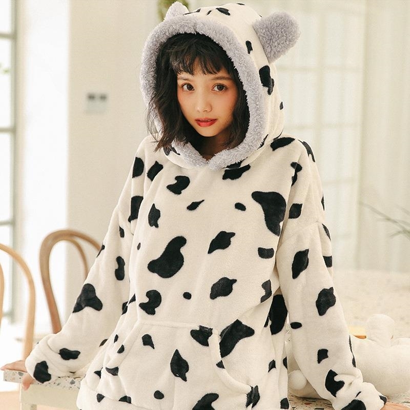 Warm Pajamas for Women Flannel Cute Cow Print Home Clothes for Women Sleepwear Set Pigiama Donna Homewear Winter Pyjamas Women 201113
Warm Pajamas for Women Flannel Cute Cow Print Home Clothes for Women Sleepwear Set Pigiama Donna Homewear Winter Pyjamas Women 201113