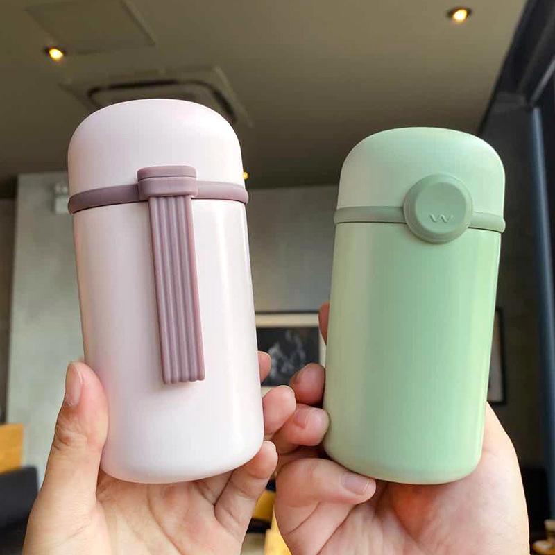 portable vacuum cup cute girl heart pure color envelope silicone handle movement with a cup of on-board leakproof
portable vacuum cup cute girl heart pure color envelope silicone handle movement with a cup of on-board leakproof
