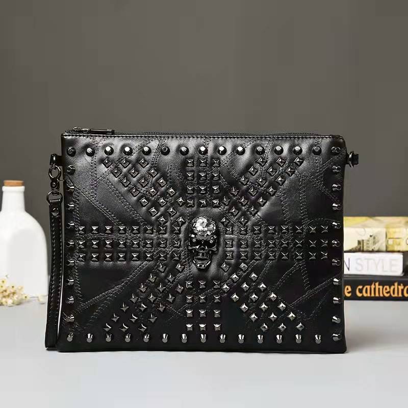 

Designer shoulder bags Clutch for man Punk Elements Luxury Messenger bag Skull pattern Satchel clutch bag Fashion rivets men purse Soft leather Cross Body HBP, Freight make up the difference (not for