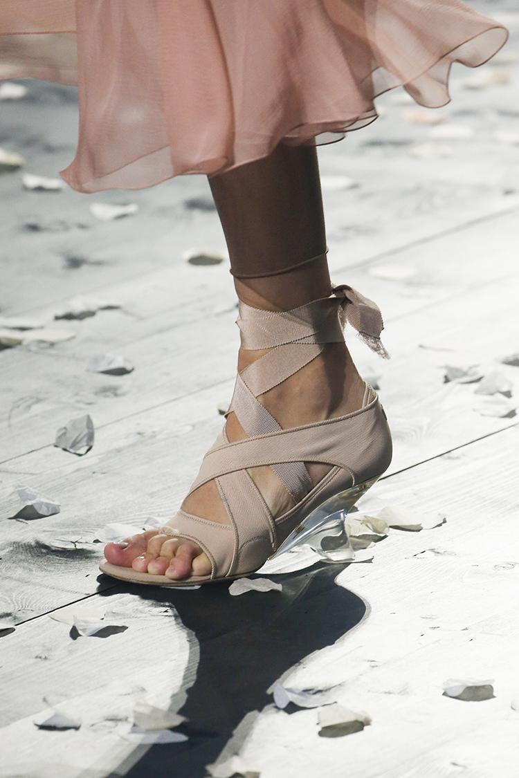 Sexy Crossed Stretch Straps Strange Heels Sandals Boots Ladies Gladiator Summer Transparent Hoof Heel Open Toe Back Lace Up, Apricot 10 cm
Sexy Crossed Stretch Straps Strange Heels Sandals Boots Ladies Gladiator Summer Transparent Hoof Heel Open Toe Back Lace Up, Apricot 10 cm