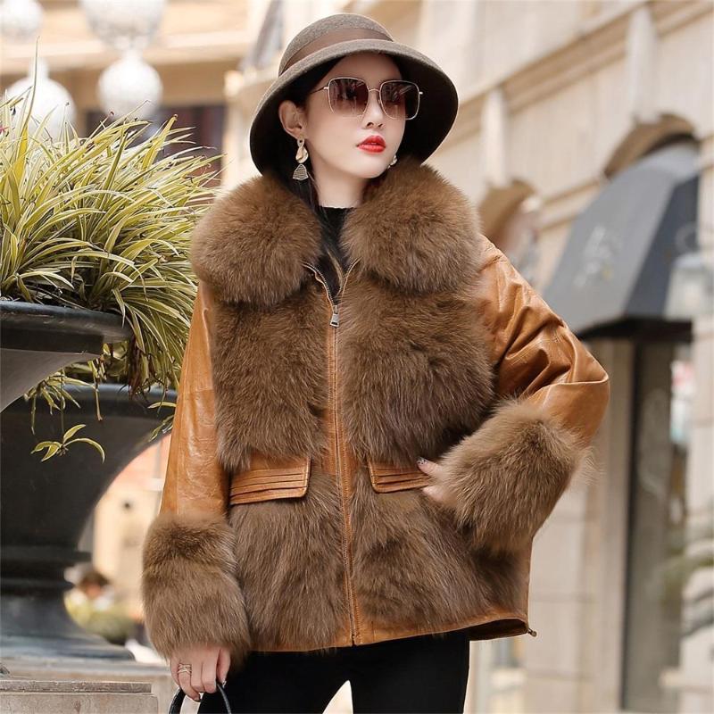 Women 2021 Winter Fashion Short Fake Fur Jackets Female Zipper Warm Loose Outwear Ladies New Solid Color Faux Fur Coats Q556, Khaki
Women 2021 Winter Fashion Short Fake Fur Jackets Female Zipper Warm Loose Outwear Ladies New Solid Color Faux Fur Coats Q556, Khaki