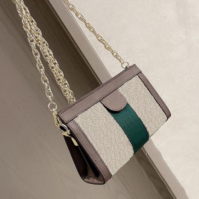 Woman Luxurys Designers Cross body Tote Handbags Purse Messenger Bag Real Leather Golden Chains Vintage Fashion Flap Artwork Thread Crossbody Handbag Purses, Card
Woman Luxurys Designers Cross body Tote Handbags Purse Messenger Bag Real Leather Golden Chains Vintage Fashion Flap Artwork Thread Crossbody Handbag Purses, Card