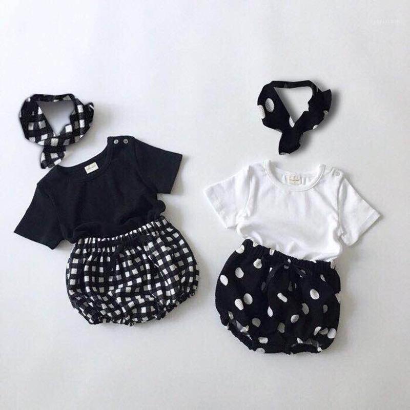 Girls Clothing Sets 2020 Summer Baby Dot Plaid Short Sleeve Blouse Top + PP Shorts + Hair Belt Three Piece Set For Baby Girls1, 20518 black
Girls Clothing Sets 2020 Summer Baby Dot Plaid Short Sleeve Blouse Top + PP Shorts + Hair Belt Three Piece Set For Baby Girls1, 20518 black