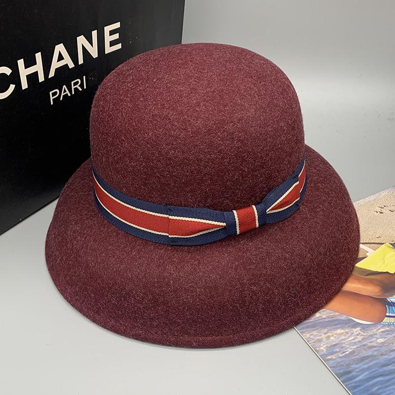 Autumn and winter style wool dome hat with wide brim princess hat and woolen top, Red
Autumn and winter style wool dome hat with wide brim princess hat and woolen top, Red
