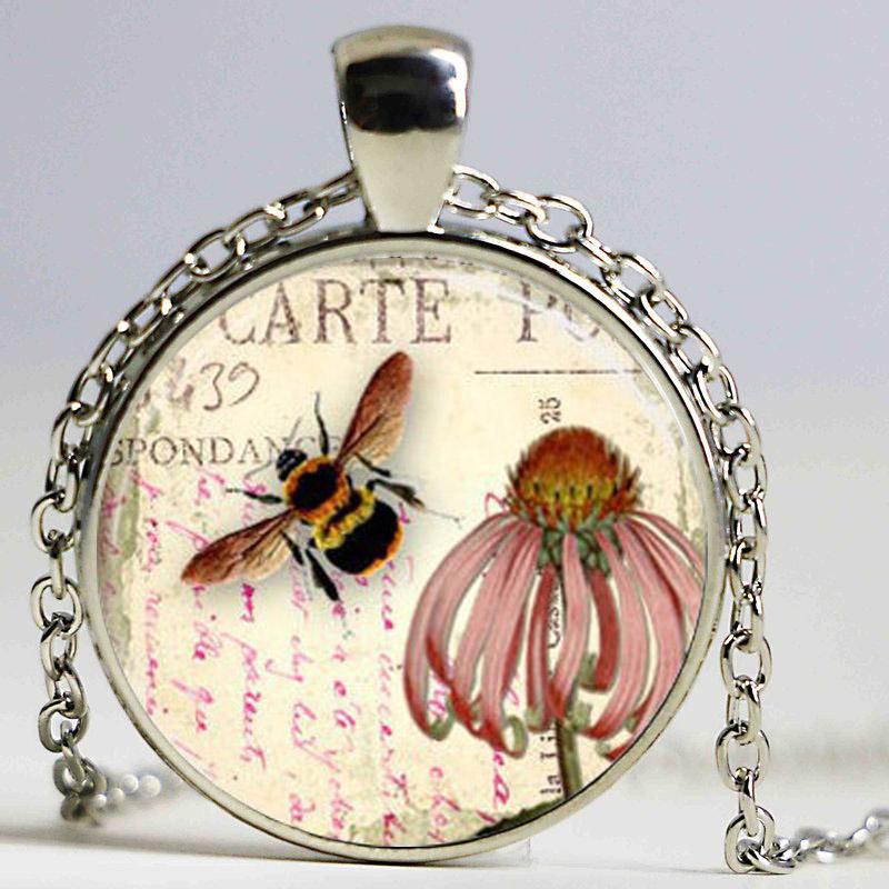 Free shipping Bee Necklace Honeybee Jewelry Coneflower Garden Flower Floral Art Pendant Glass cabochon Necklace
Free shipping Bee Necklace Honeybee Jewelry Coneflower Garden Flower Floral Art Pendant Glass cabochon Necklace