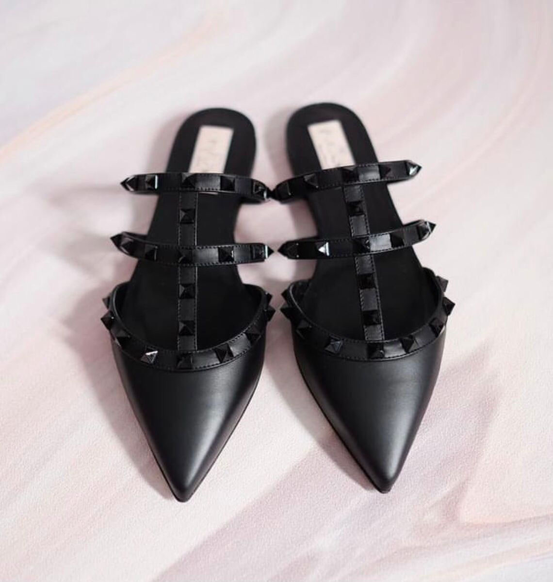 Famous Pointed Toe Rock Studs Flip Flops Strappy Slippers Ladies Rivets Casual-cool Summer Slide Sandals Flats With Box,EU35-43
Famous Pointed Toe Rock Studs Flip Flops Strappy Slippers Ladies Rivets Casual-cool Summer Slide Sandals Flats With Box,EU35-43
