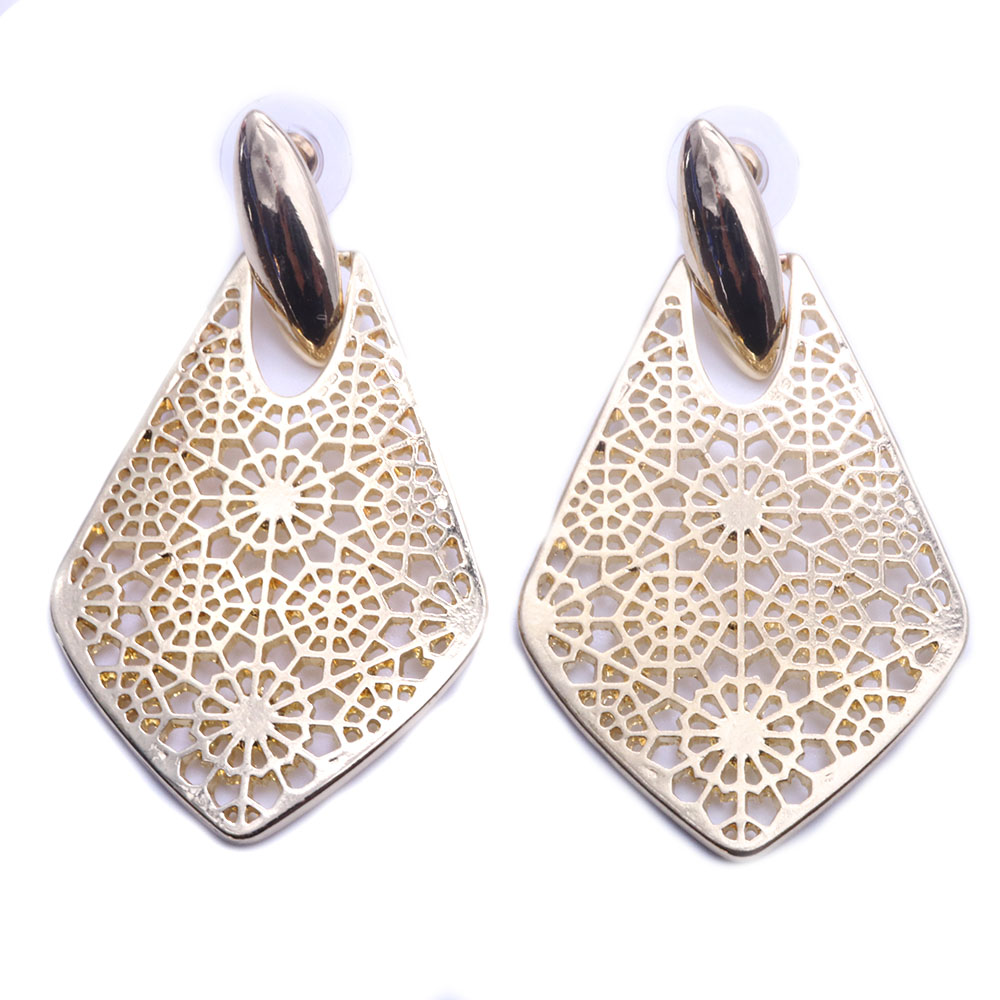 2colors Style Alloy geometry Hollow Out Flower Earrings Fashion Silver Gold Plated Dangle Earrings for Women
2colors Style Alloy geometry Hollow Out Flower Earrings Fashion Silver Gold Plated Dangle Earrings for Women