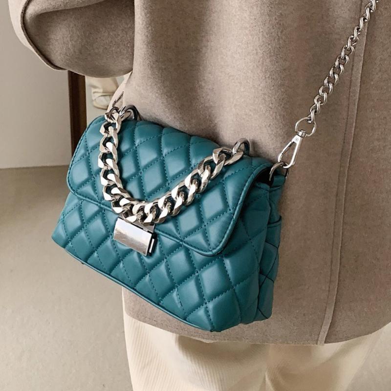 Luxury Designer Big Ladies Hand Bags 2021 New Soft Shoulder Bags For Women Fashion Chains Women Leather Handbags Bolsas Feminina, Black
Luxury Designer Big Ladies Hand Bags 2021 New Soft Shoulder Bags For Women Fashion Chains Women Leather Handbags Bolsas Feminina, Black