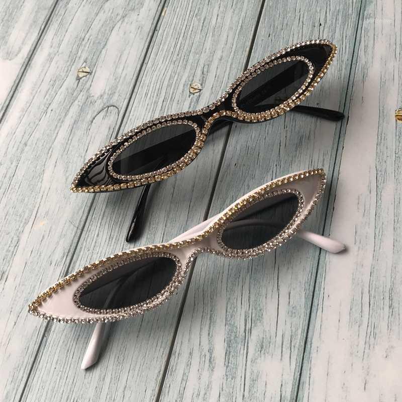ZAOLIHU Sexy Samll Cat Eye Women Sunglasses 2020 Diamond Luxury Sun Glasses UV400 Party Eyewear Hot Sale Handmade1
ZAOLIHU Sexy Samll Cat Eye Women Sunglasses 2020 Diamond Luxury Sun Glasses UV400 Party Eyewear Hot Sale Handmade1