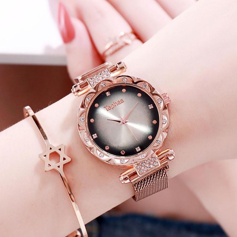 Luxury Crystal Watches Women Rose Gold Ladies Watches Shining 2020 Women Quartz Wristwatch Young Girl Watchproof1, Brown
Luxury Crystal Watches Women Rose Gold Ladies Watches Shining 2020 Women Quartz Wristwatch Young Girl Watchproof1, Brown