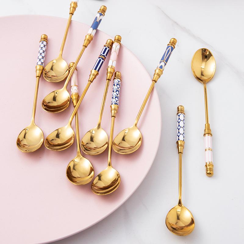 2020 Stainless Steel Spoon Ceramic Handle Ice Cream Fruit Coffee Stirring s Teaspoon Dessert Cake Honey Tableware
2020 Stainless Steel Spoon Ceramic Handle Ice Cream Fruit Coffee Stirring s Teaspoon Dessert Cake Honey Tableware