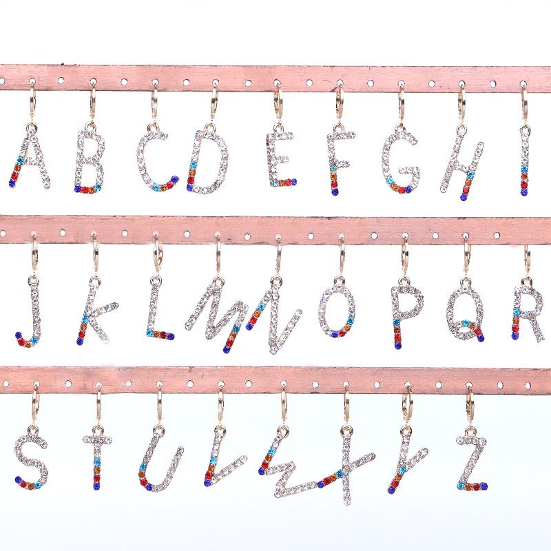 26 English Letters Zircon Ear Piercing Earring for Women Initial Ear Buckle Creative Joker Earring Cartilage Jewelry 2020 New
26 English Letters Zircon Ear Piercing Earring for Women Initial Ear Buckle Creative Joker Earring Cartilage Jewelry 2020 New