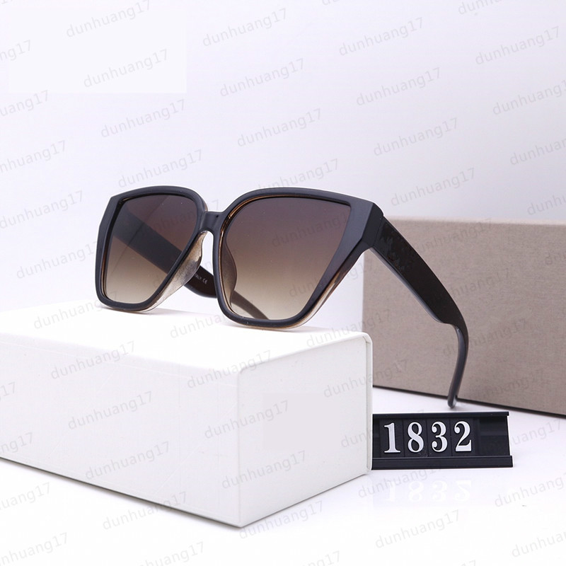 Hot new products Hot sale 1832S designer sunglasses ladies fashion light color classic full frame 1832 series UV400 ladies luxury glasses
Hot new products Hot sale 1832S designer sunglasses ladies fashion light color classic full frame 1832 series UV400 ladies luxury glasses