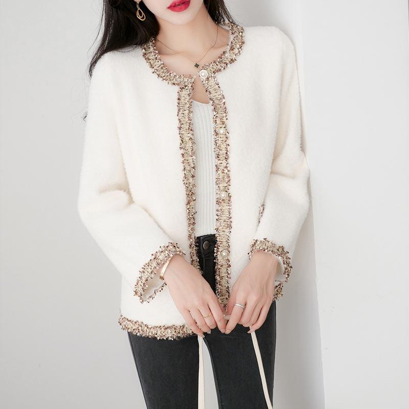 Women's Knits & Tees Fashion Waterproof Mink Cardigans Autumn Winter Clothes Korean Temperament Round Plaid Sweater Knitted Jacket Pull Femm, White
Women's Knits & Tees Fashion Waterproof Mink Cardigans Autumn Winter Clothes Korean Temperament Round Plaid Sweater Knitted Jacket Pull Femm, White