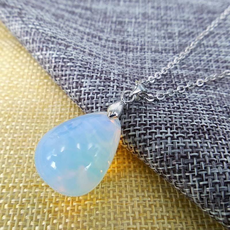 Natural stone clavicle chain alloy opal drop-shaped birthstone necklace banquet party women's clothing matching accessories
Natural stone clavicle chain alloy opal drop-shaped birthstone necklace banquet party women's clothing matching accessories