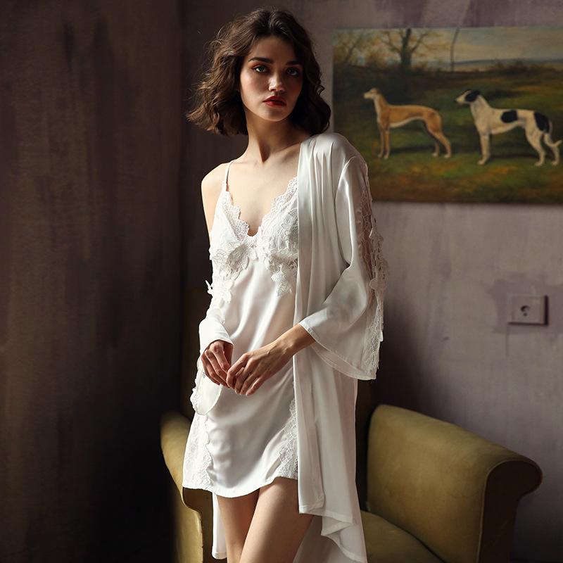Sexy Wedding Robe Set Female Kimono Bathrobe Gown 2021 New Sexy Intimate Lingerie Nightwear Silk Satin Sleepwear Home Clothing, Pink
Sexy Wedding Robe Set Female Kimono Bathrobe Gown 2021 New Sexy Intimate Lingerie Nightwear Silk Satin Sleepwear Home Clothing, Pink