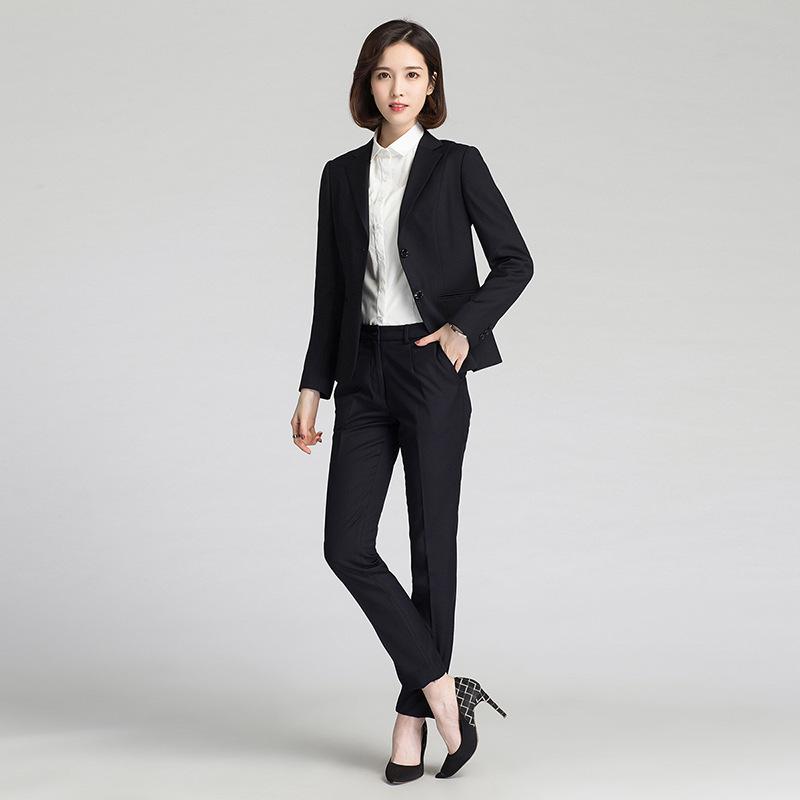 Professional navy blue suit, female business suit suit, insurance car company bank work suit customization
Professional navy blue suit, female business suit suit, insurance car company bank work suit customization