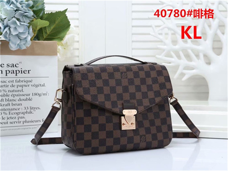 2020 hot sale high-quality international top luxury designer custom fashion handbag handbag high-end classic messenger bag, Black;red
2020 hot sale high-quality international top luxury designer custom fashion handbag handbag high-end classic messenger bag, Black;red
