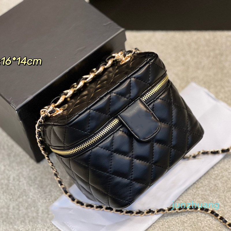 Designer- Womens Box Bags Quilted Matelasse Chain Handle Totes Crossbody Shoulder Vanity Cosmetic Girls Ladies handbags 16*14CM, Black
Designer- Womens Box Bags Quilted Matelasse Chain Handle Totes Crossbody Shoulder Vanity Cosmetic Girls Ladies handbags 16*14CM, Black