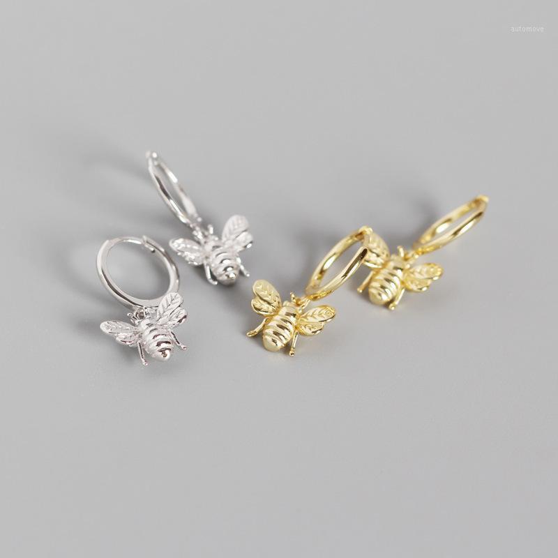1PAIR 100% Authentic 925 Sterling silver Insect Animal Honeybee Bee hoop Huggie earrings FINE jEWELRY TLE6851
1PAIR 100% Authentic 925 Sterling silver Insect Animal Honeybee Bee hoop Huggie earrings FINE jEWELRY TLE6851