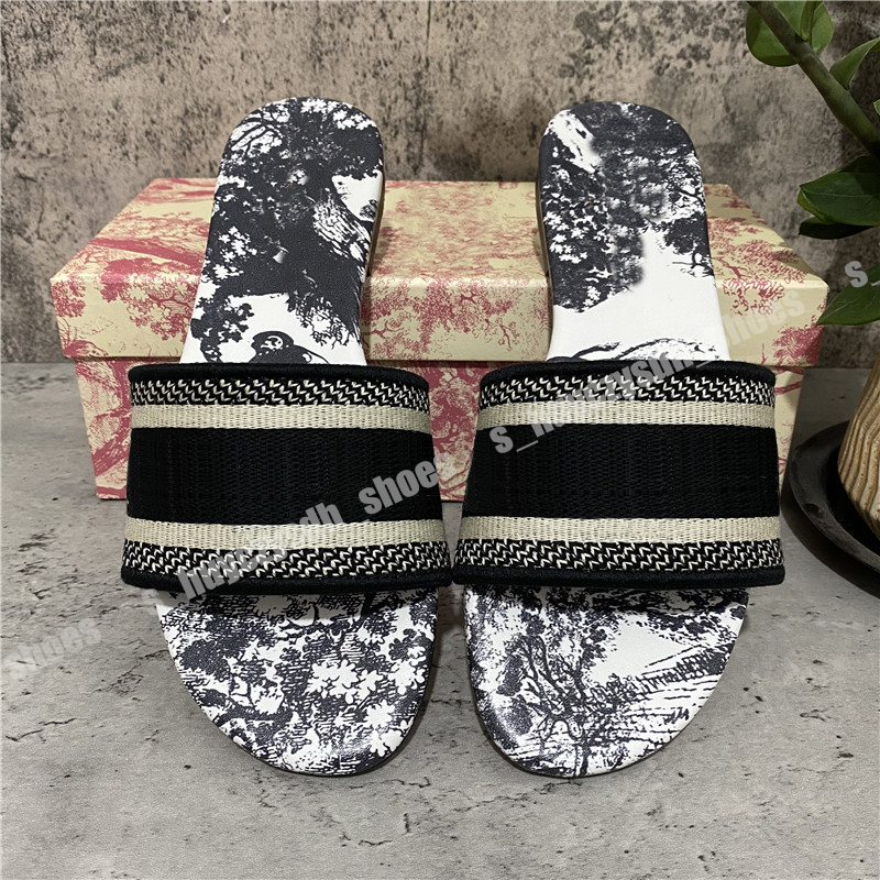 Top Quality Women Slippers Slides Summer Beach Indoor Flat Sandals Flip Flop Sandal With Box size 35-43 With Box
Top Quality Women Slippers Slides Summer Beach Indoor Flat Sandals Flip Flop Sandal With Box size 35-43 With Box