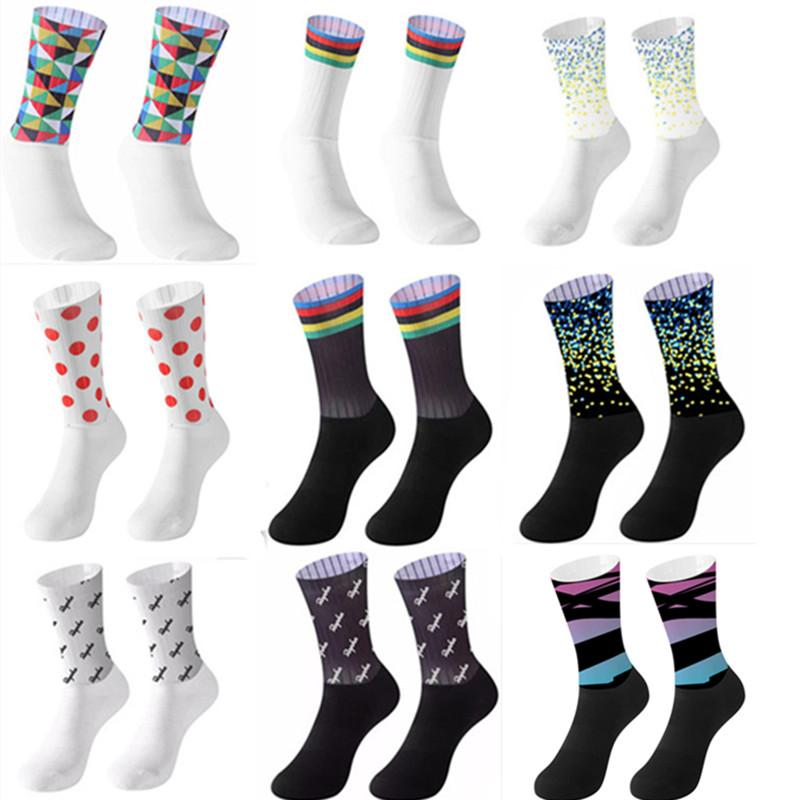 2020 Anti Slip seamless Cycling Socks Integral Moulding High-tech Bike Sock Compression Bicycle Outdoor Running Sport Socks, Black
2020 Anti Slip seamless Cycling Socks Integral Moulding High-tech Bike Sock Compression Bicycle Outdoor Running Sport Socks, Black