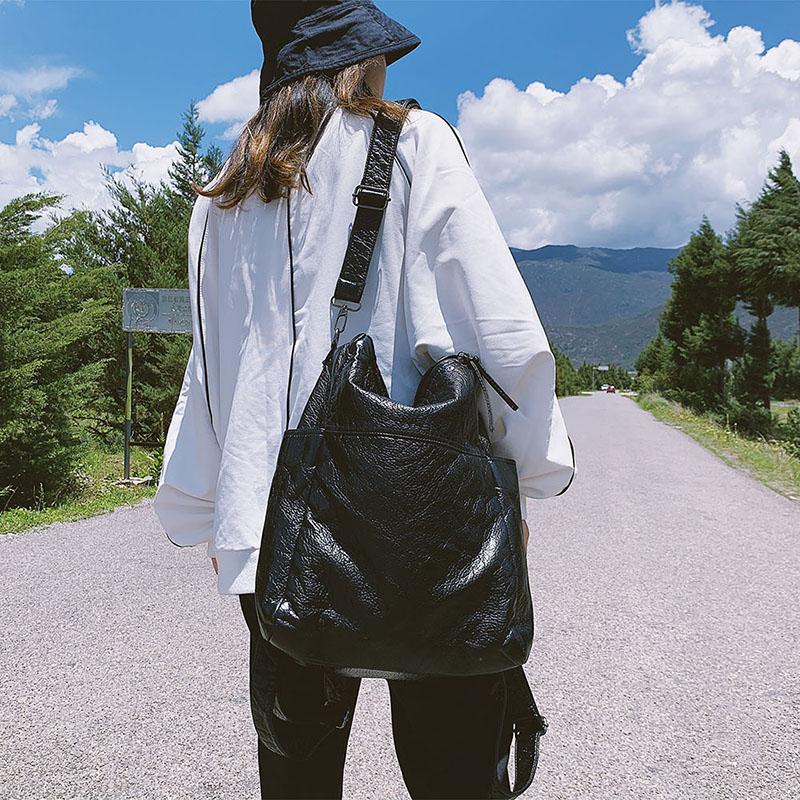 Women's Backpack Leather Schoolbag for Girls Casual Large Capacity Multifunction Vintage Black Shoulder Bag 2020
Women's Backpack Leather Schoolbag for Girls Casual Large Capacity Multifunction Vintage Black Shoulder Bag 2020