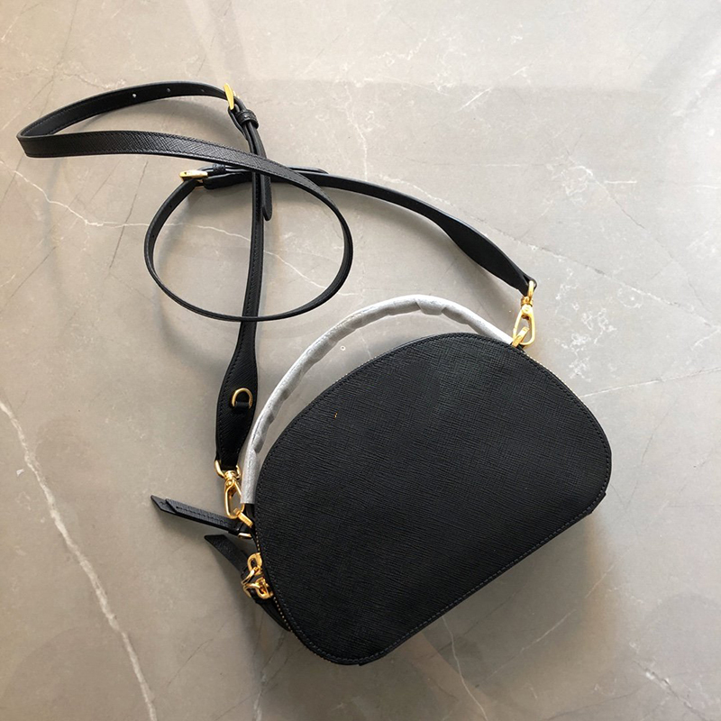 Genuine leather purse messenger shoulder 2020 designer bag solid fashion ladies bucket 98ZI, Black
Genuine leather purse messenger shoulder 2020 designer bag solid fashion ladies bucket 98ZI, Black
