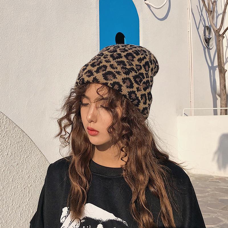 Leopard Print Woolen Hat Autumn/winter Women's Pullover Retro Knitted Hat Couple Korean Style Trendy, Khaki
Leopard Print Woolen Hat Autumn/winter Women's Pullover Retro Knitted Hat Couple Korean Style Trendy, Khaki