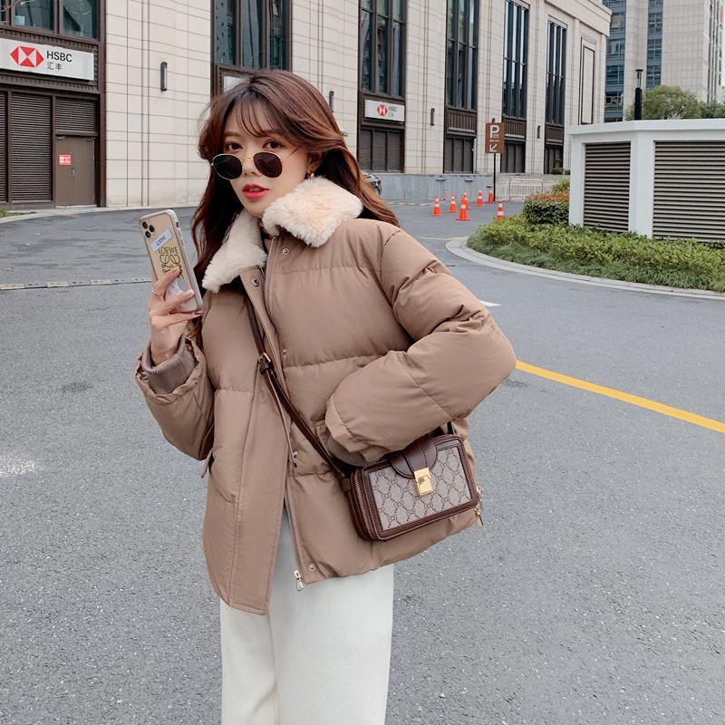 Fashion women' padded jacket 2020 autumn and winter new furry collar big pocket short thick solid color padded jacket, Black
Fashion women' padded jacket 2020 autumn and winter new furry collar big pocket short thick solid color padded jacket, Black