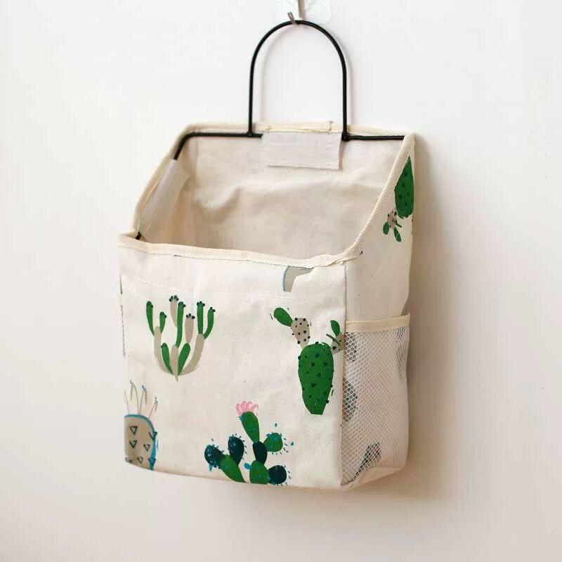 Printed Wall Hanging Storage Bag Book Magazine Phone Holder Wall Mounted Wardrobe Hang Bag Pouch Organizer With Hook ZH363, Colour 6
Printed Wall Hanging Storage Bag Book Magazine Phone Holder Wall Mounted Wardrobe Hang Bag Pouch Organizer With Hook ZH363, Colour 6