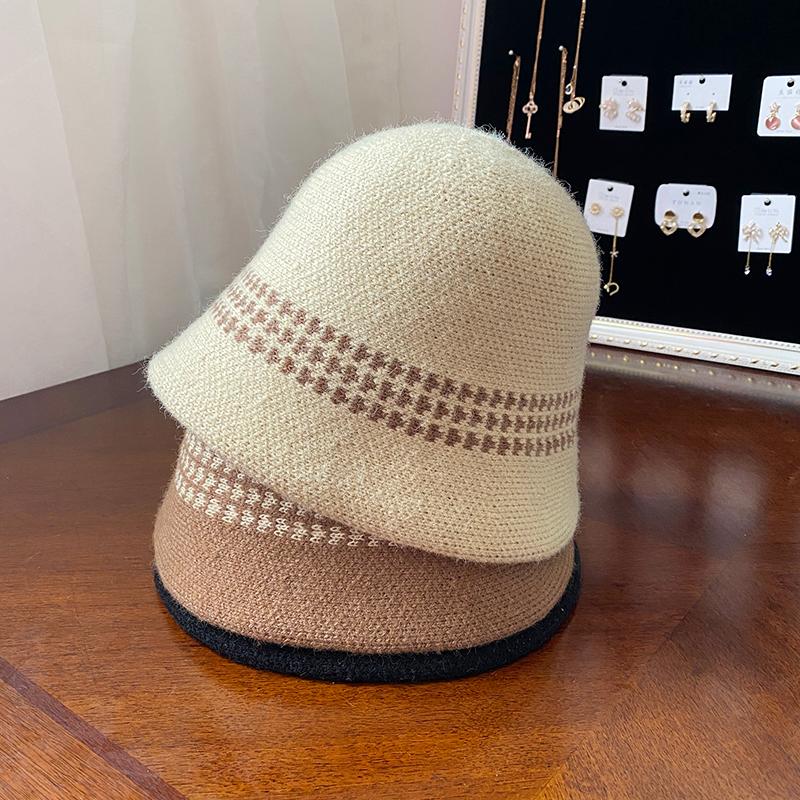 New autumn winter thick wool warm youth female ease match outing fashion simple forked tail design cold-proof knitted bucket hat, Black
New autumn winter thick wool warm youth female ease match outing fashion simple forked tail design cold-proof knitted bucket hat, Black