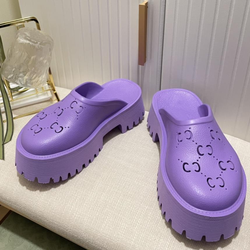 INS Perforated Sandals Slippers Designer Women Beach Shoes Slipper Top Quality Sexy Pantshoes Ladies High Heels with Box, Purple
INS Perforated Sandals Slippers Designer Women Beach Shoes Slipper Top Quality Sexy Pantshoes Ladies High Heels with Box, Purple