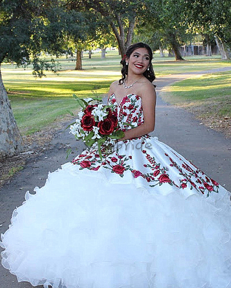 Vintage Embroidery Quinceanera Dresses Lace Appliques Sweetheart Sweet 16 Pageant Debutante Dress Organza Puffy Ball Gown Prom Party Wear, Hunter
Vintage Embroidery Quinceanera Dresses Lace Appliques Sweetheart Sweet 16 Pageant Debutante Dress Organza Puffy Ball Gown Prom Party Wear, Hunter