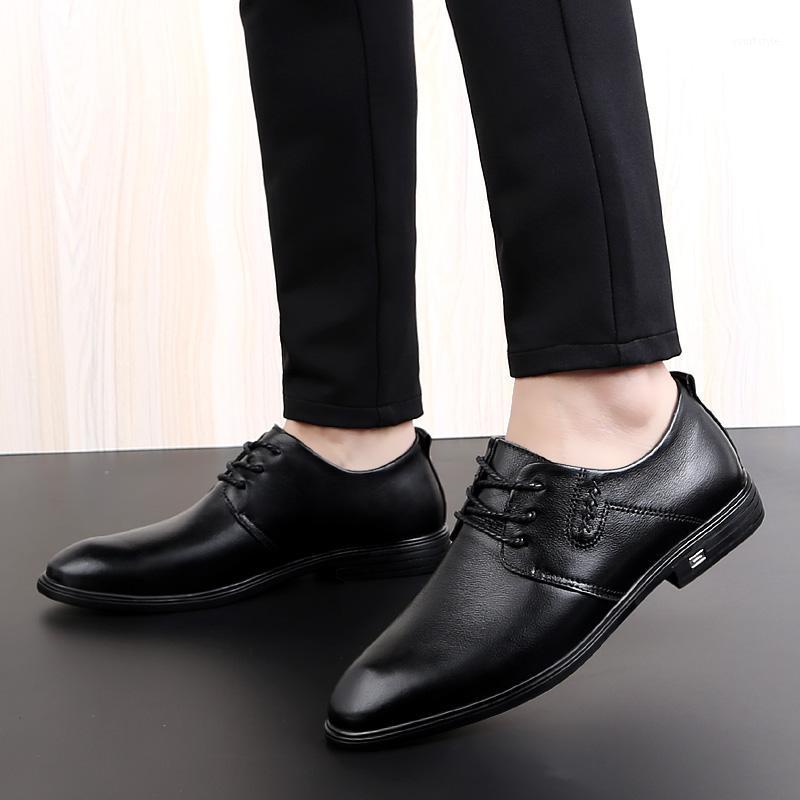 oxfords dress Shoes Men Genuine Leather lace up Handmade Vintage Retro Office Formal Party Wedding Shoes Man1, Black
oxfords dress Shoes Men Genuine Leather lace up Handmade Vintage Retro Office Formal Party Wedding Shoes Man1, Black