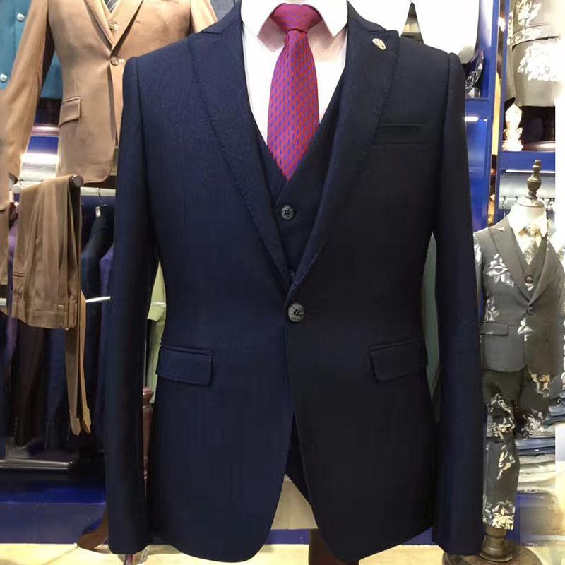 Tailored Navy Blue Men Suits for Wedding Slim Fit Groom Tuxedos Groomsmen Blazers Jacket Prom Peaked 3 Piece Terno Masculino1, Black
Tailored Navy Blue Men Suits for Wedding Slim Fit Groom Tuxedos Groomsmen Blazers Jacket Prom Peaked 3 Piece Terno Masculino1, Black
