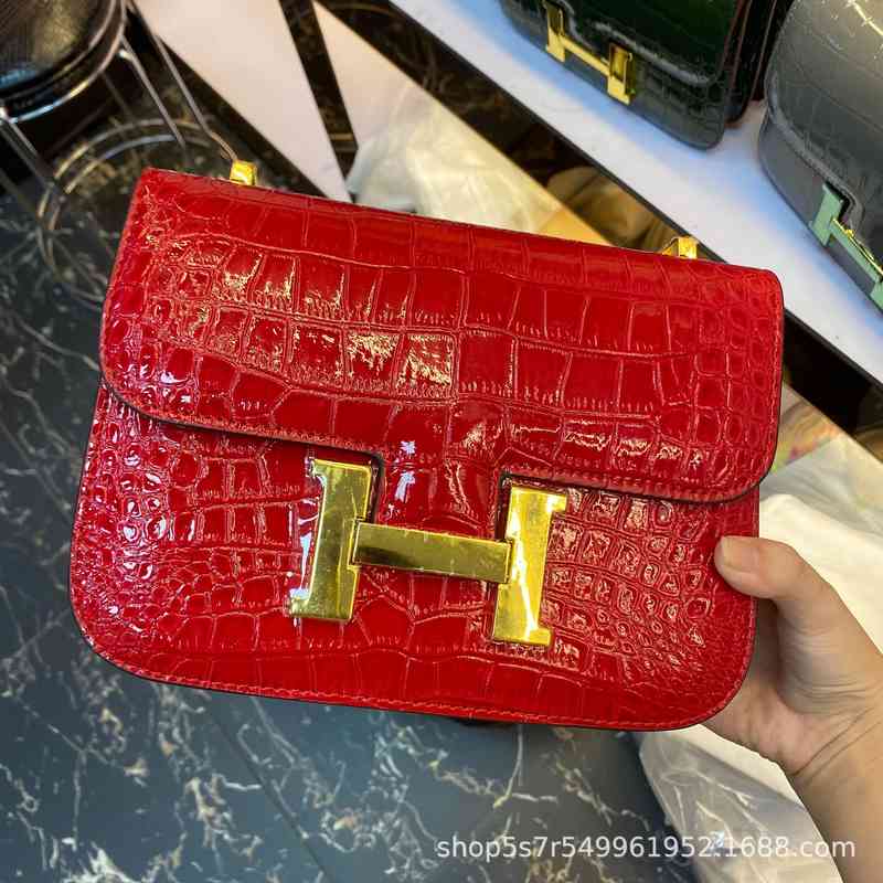 Brand H Handbags Stone pattern Kangkang stewardess Bag Messenger small square female high-grade feeling cowhide real tofu light luxury crocodile, 01 fir brown
Brand H Handbags Stone pattern Kangkang stewardess Bag Messenger small square female high-grade feeling cowhide real tofu light luxury crocodile, 01 fir brown