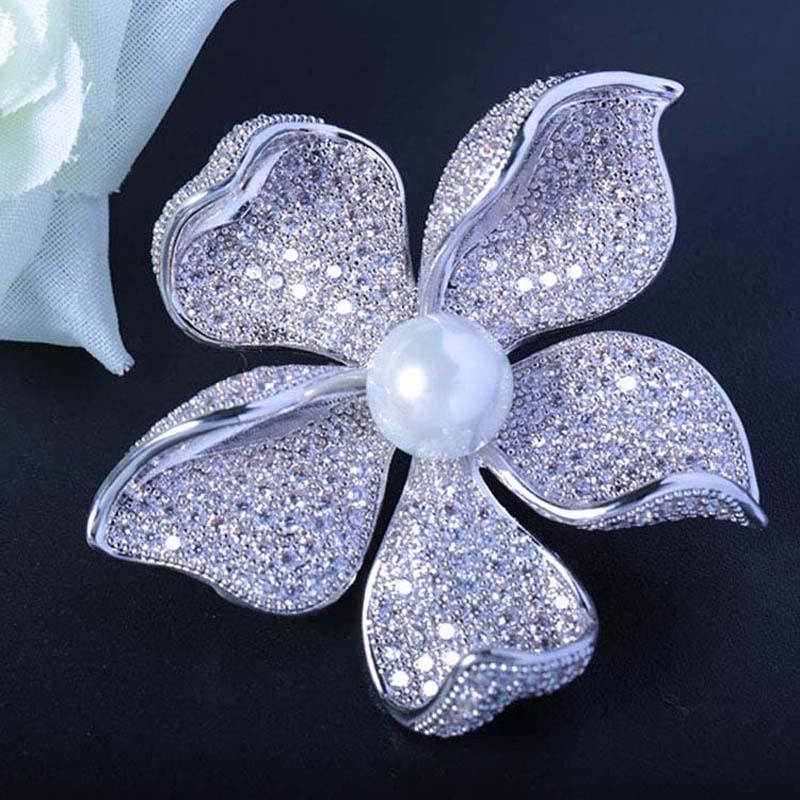 Pins, Brooches Fashion Luxury Flower Brooch For Woman Coat Accessories High Quality Cubic Zirconia Pins Jewelry Christmas Gift
Pins, Brooches Fashion Luxury Flower Brooch For Woman Coat Accessories High Quality Cubic Zirconia Pins Jewelry Christmas Gift